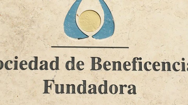 Sociedad Fundadora de Beneficiencia de Paran&aacute;