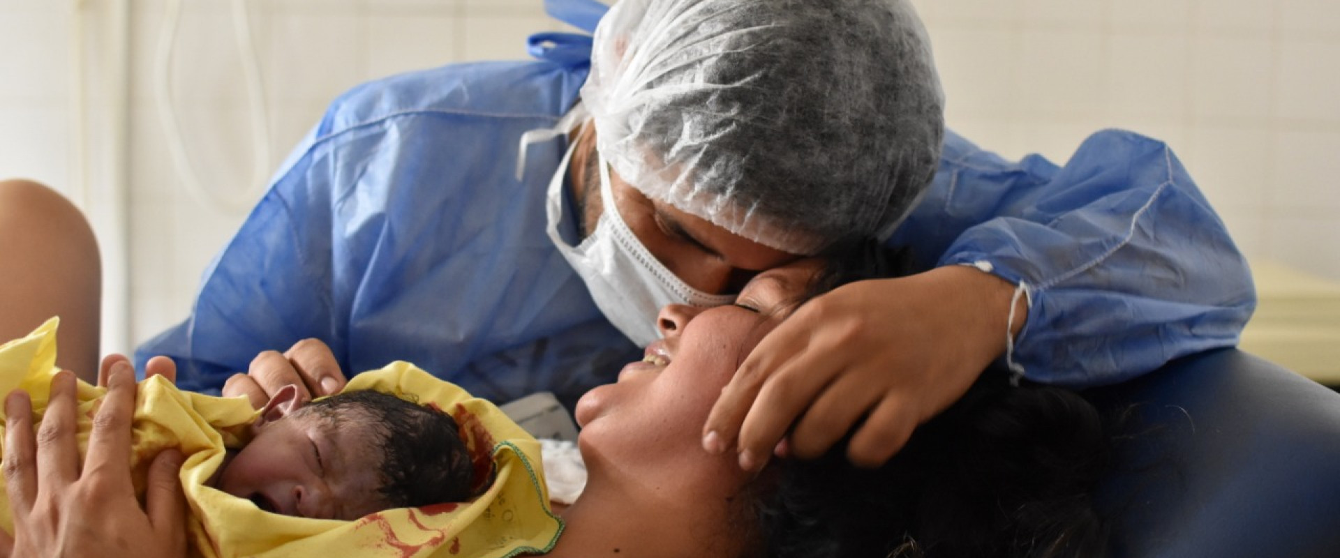 //&iquest;Qu&eacute; es el Parto Respetado?//  por la  Lic. Obst&eacute;trica Gisela Fosgt